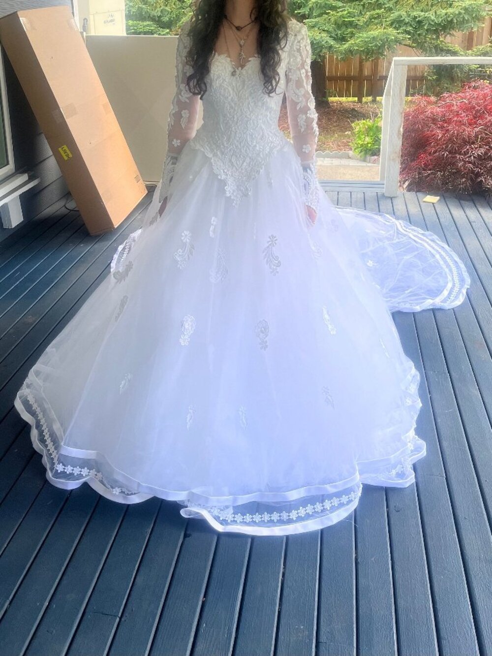 Vintage wedding dress size 2-4 (dress #200)